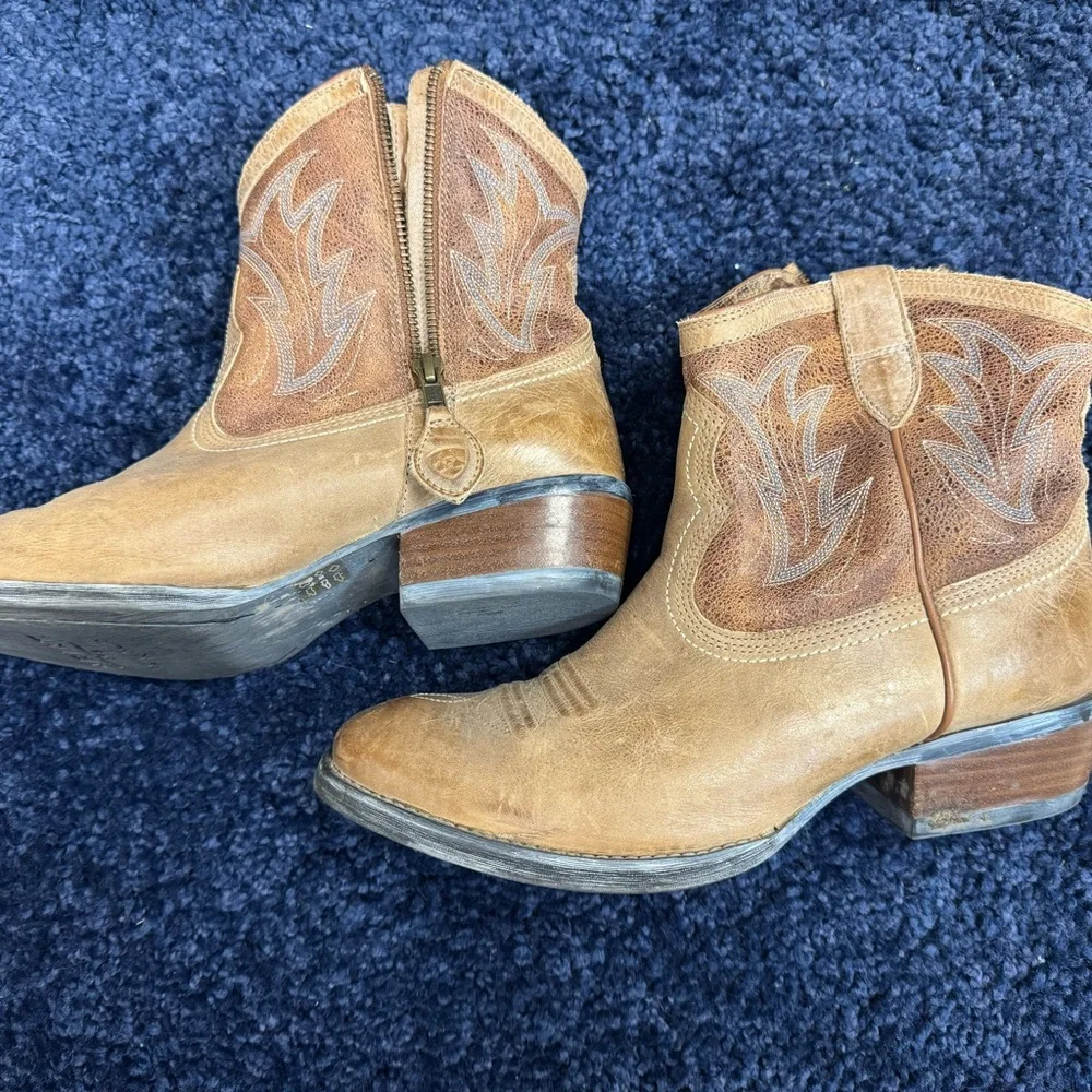 Ariat Brown Cowboy Western Ankle Boots - Picture 3 of 9